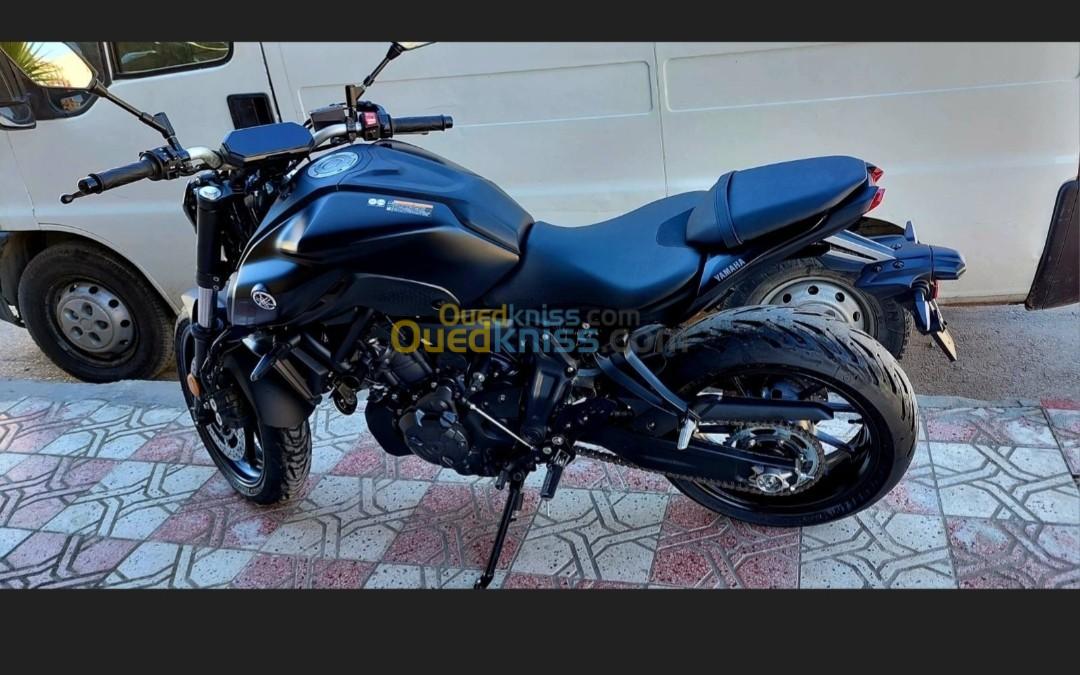 Yamaha MT07 2023