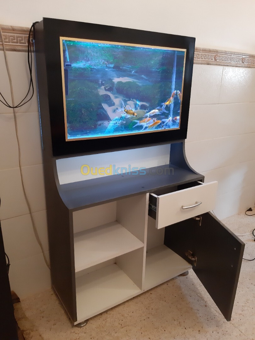 Aquarium plasma 80cm avec meuble d'origine avec ou sans Poissons 