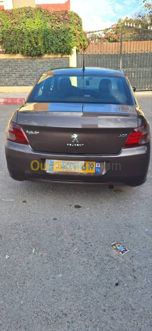 Peugeot 301 2013 Allure