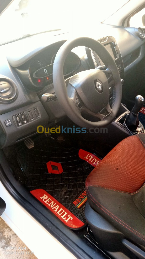 Renault Clio 4 2016 Exception