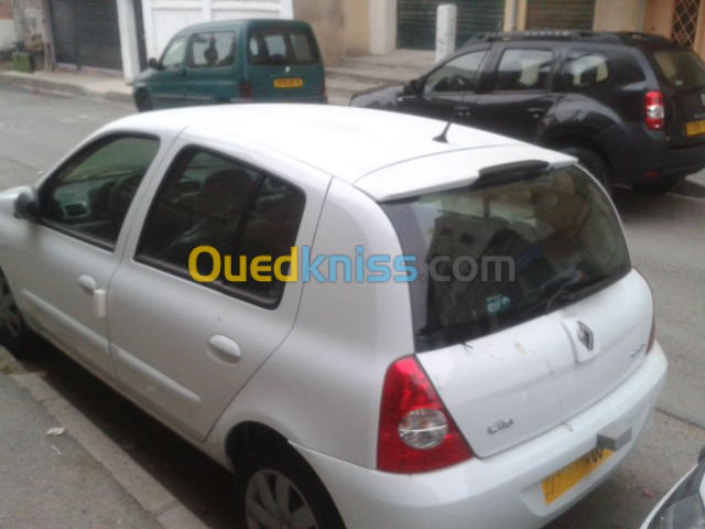 Renault Clio Campus 2015 City