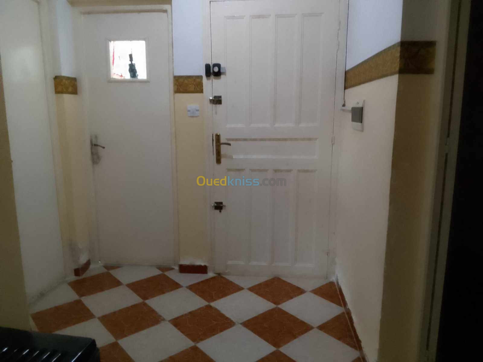 Vente Appartement F3 Alger Ain benian