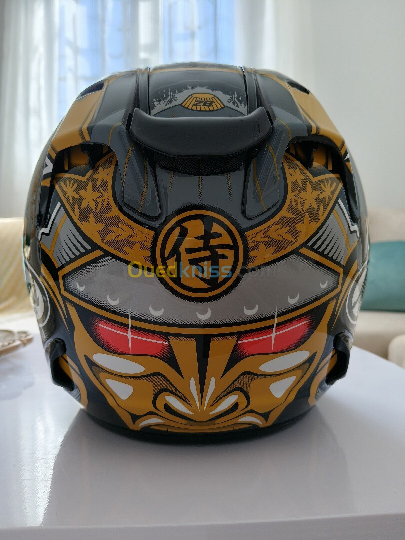 Casque Arai samouraï 