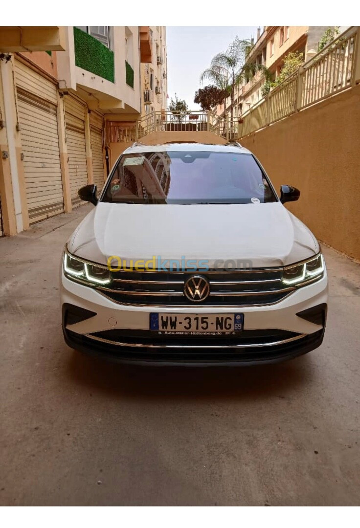 Volkswagen Tiguan 2021 Uneted