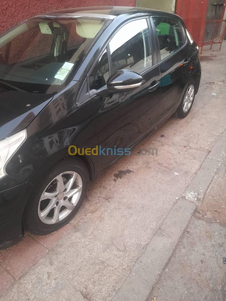 Peugeot 208 2013 Active