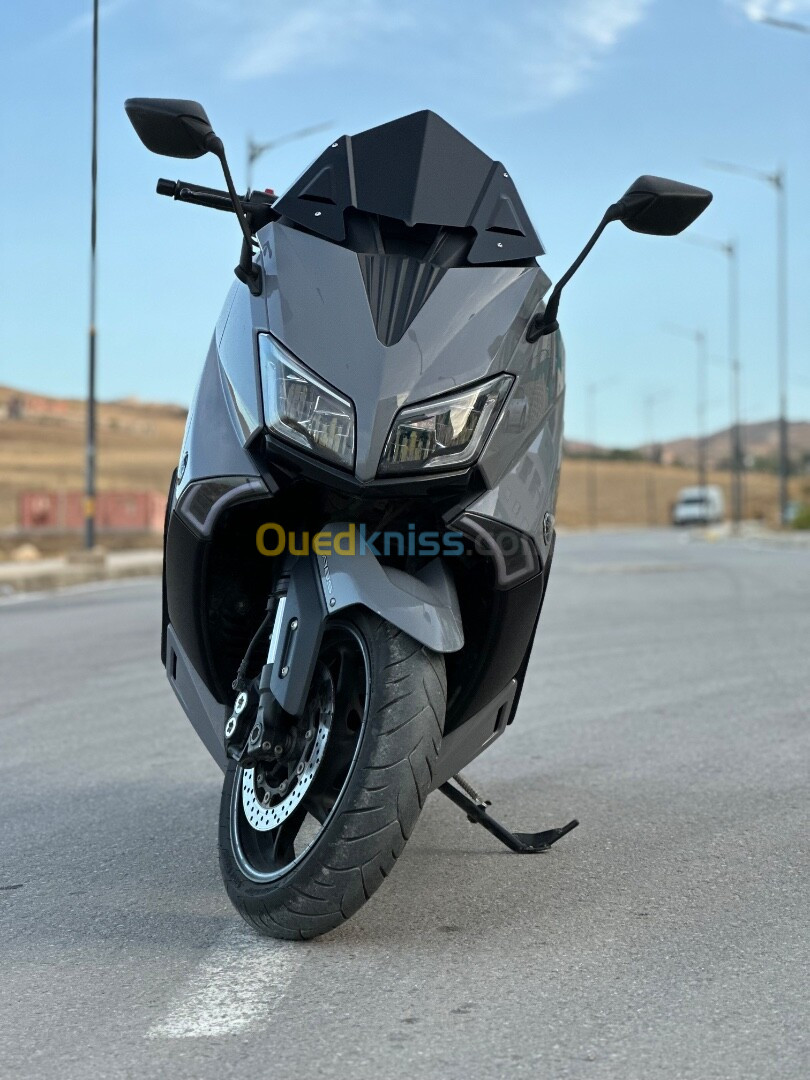 Yamaha Tmax 530 iron lux 2018