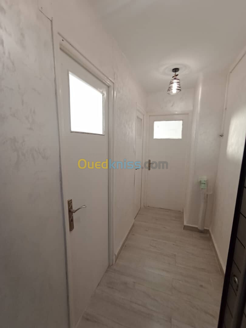 Vente Appartement F1 Constantine Constantine