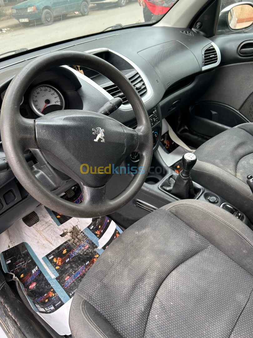 Peugeot 206 Plus 2011 206 Plus