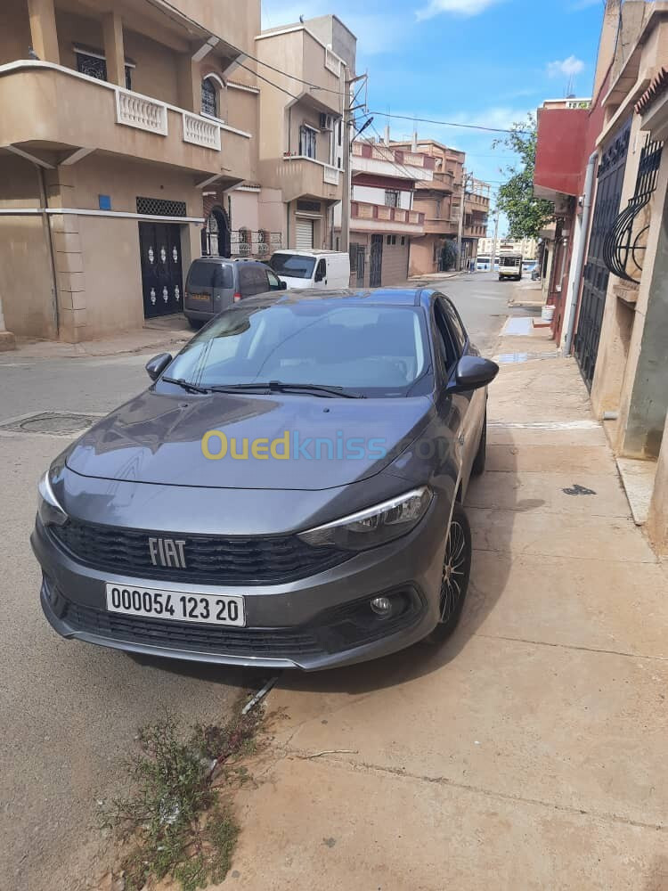 Fiat TIPO 2023 5 DOOR