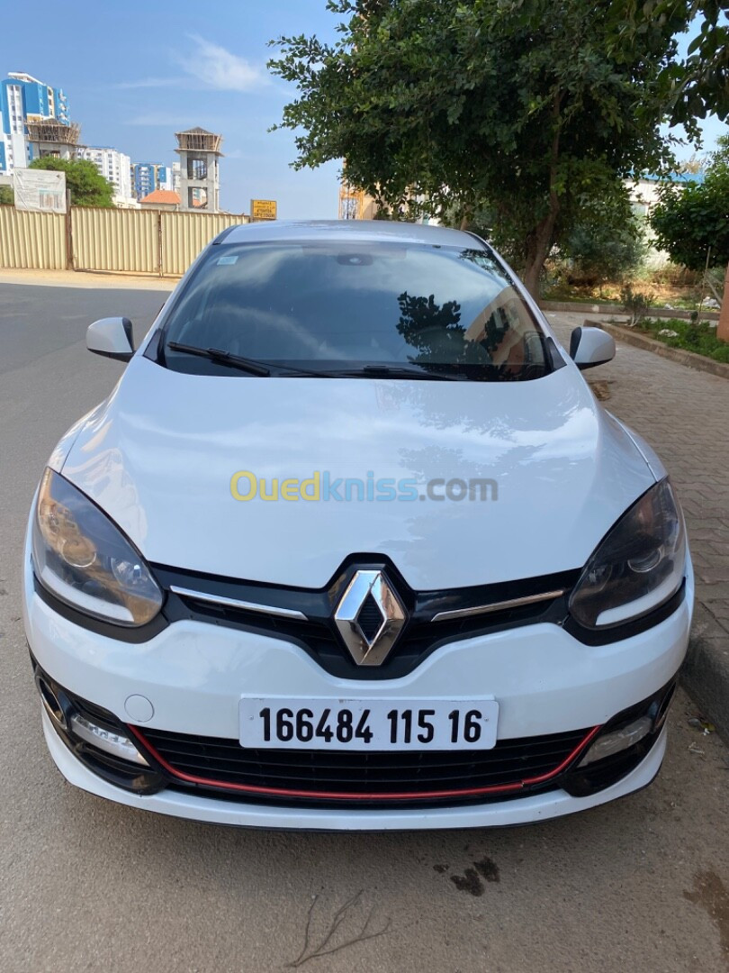 Renault Megane 3 2015 New Play