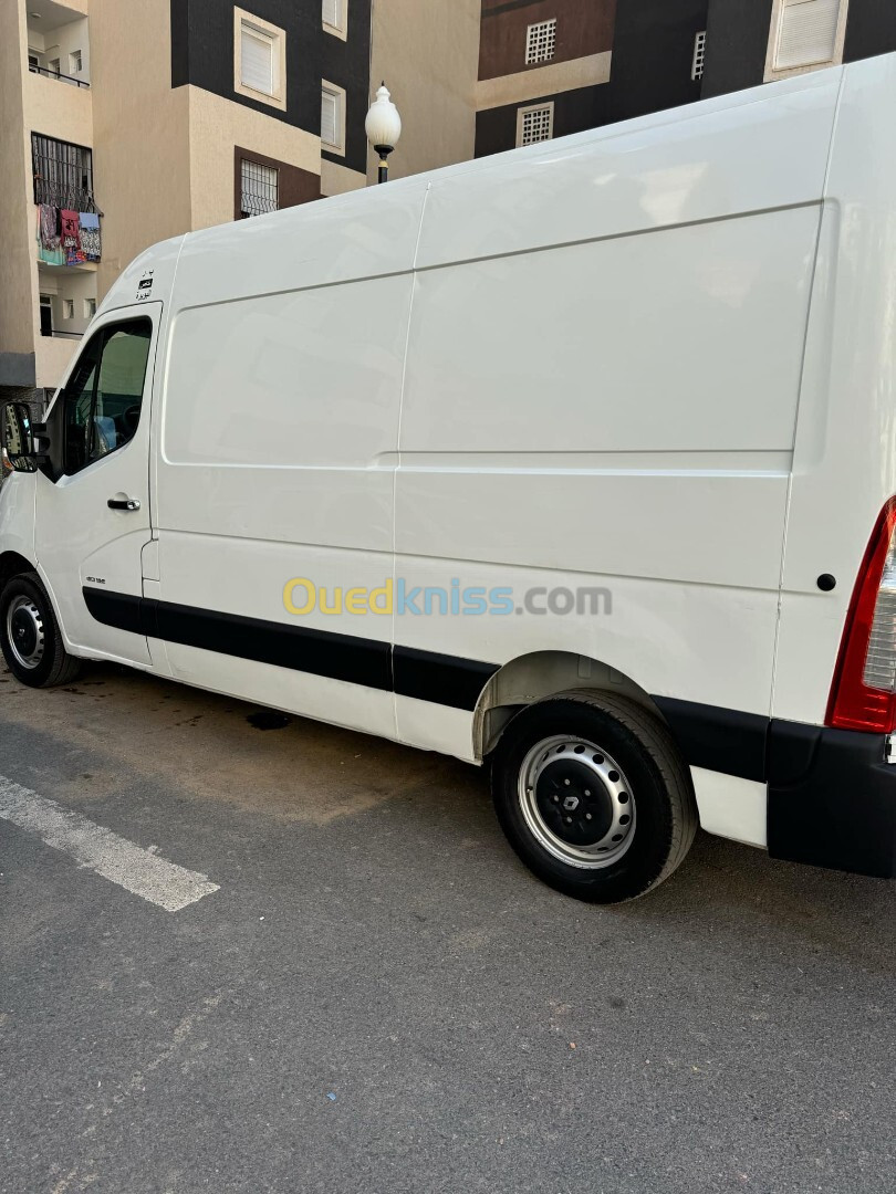 Renault Master 2013