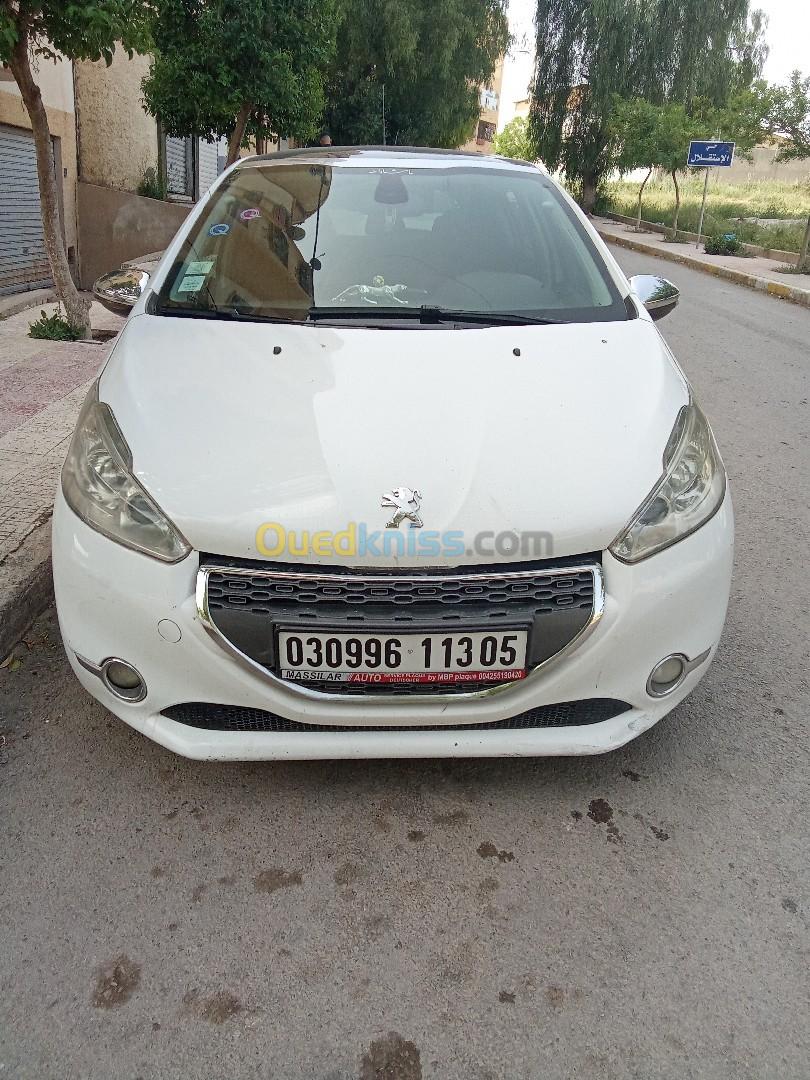 Peugeot 208 2012 Allure