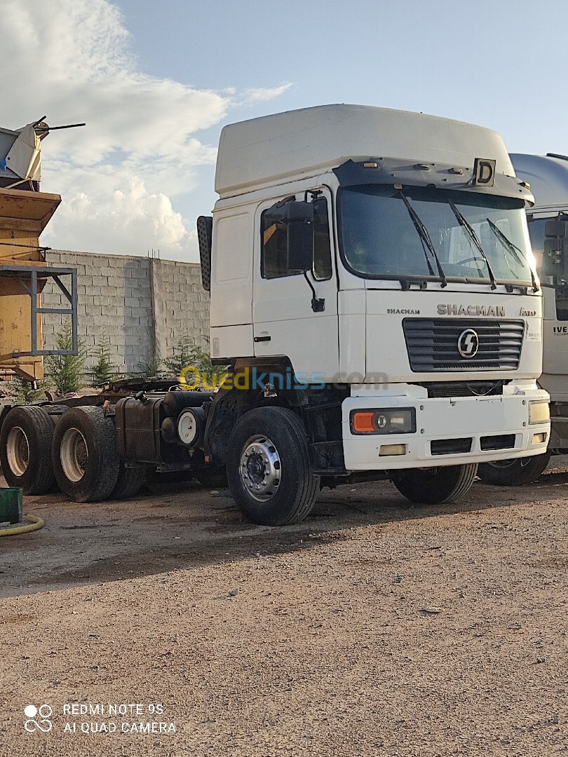 Shacman Tracteur 6x4 2010