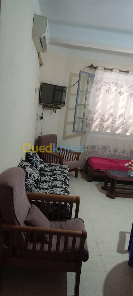 Location vacances Appartement F2 Jijel Taher