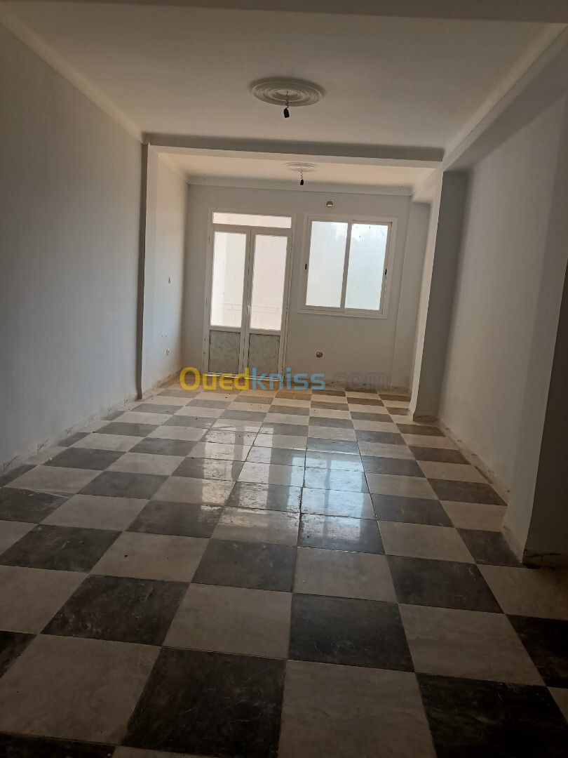 Vente Appartement F3 Tizi Ouzou Azeffoun