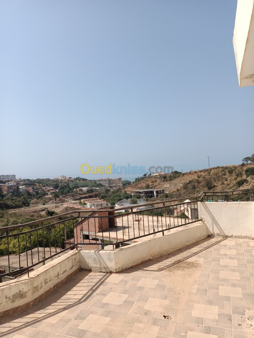 Vente Appartement F3 Tizi Ouzou Azeffoun