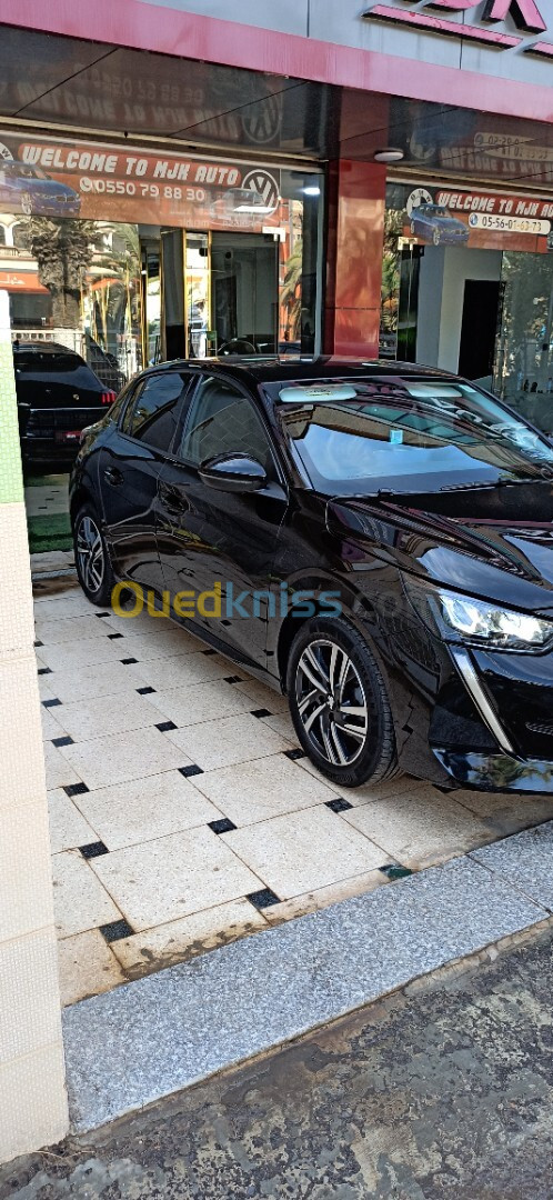 Peugeot 208 2023 Allure