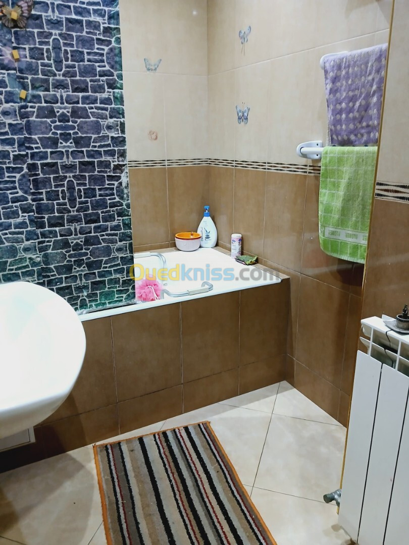 Location Appartement F4 Alger Bab ezzouar