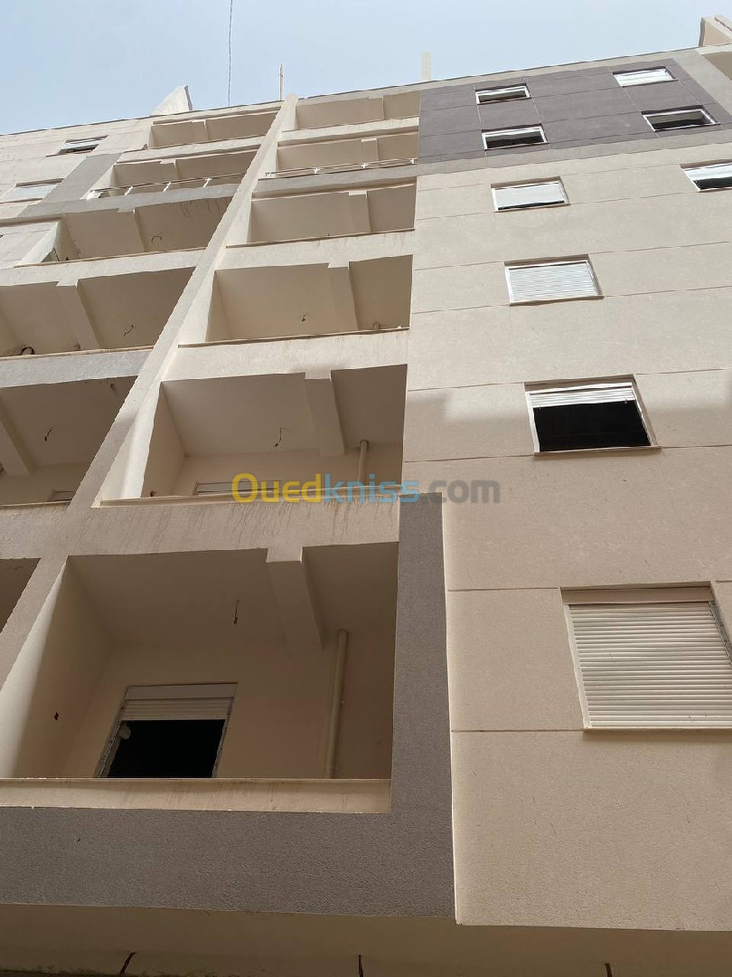 Vente Appartement F2 Alger Bordj el kiffan