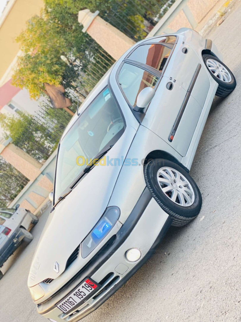 Renault Laguna 1 1995 Laguna 1