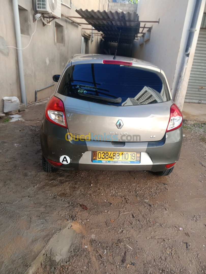 Renault Clio 3 2010 Exception