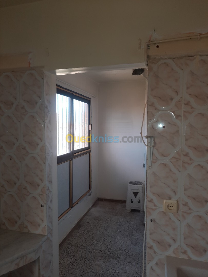 Location Appartement F4 Blida Ouled yaich