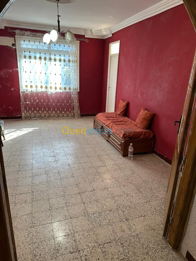 Vente Appartement F5 Blida Soumaa