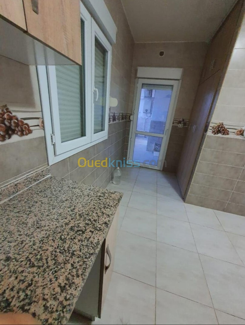 Location Appartement F5 Alger Mahelma