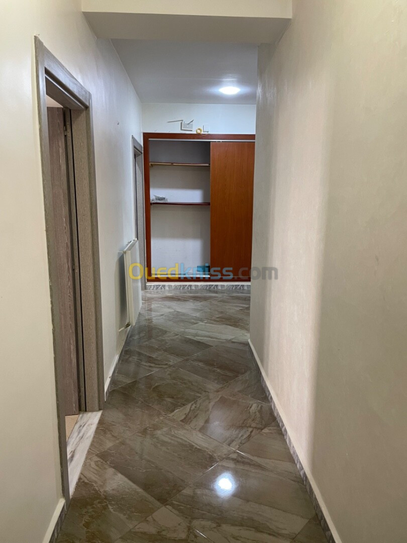 Location Appartement F5 Alger Ouled fayet