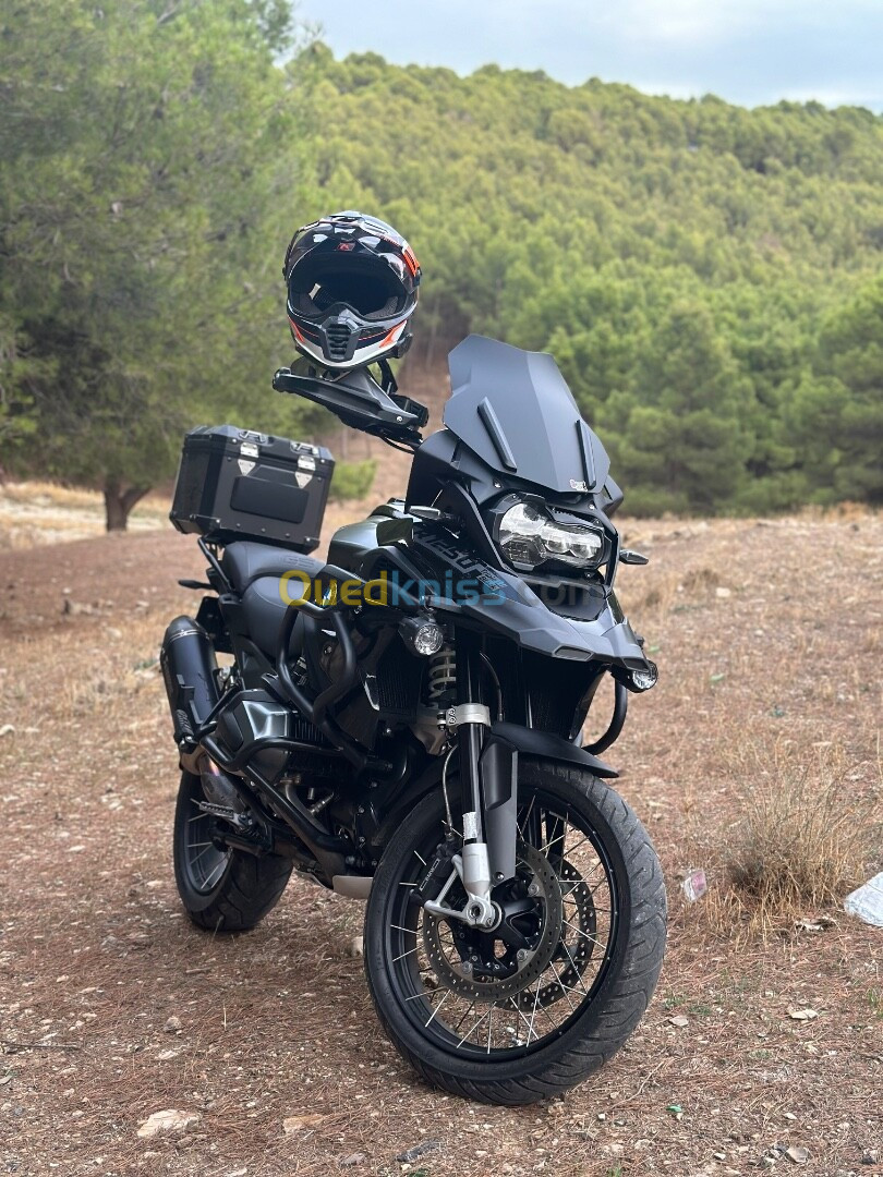 BMW Gs 1250 triple black 2022