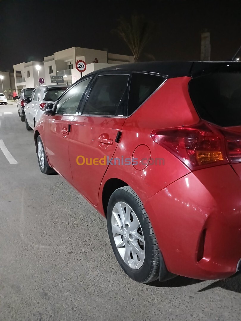 Toyota Auris 2016 Dynamique +