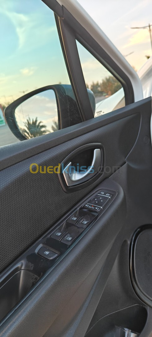 Renault Clio 4 2019 GT Line +