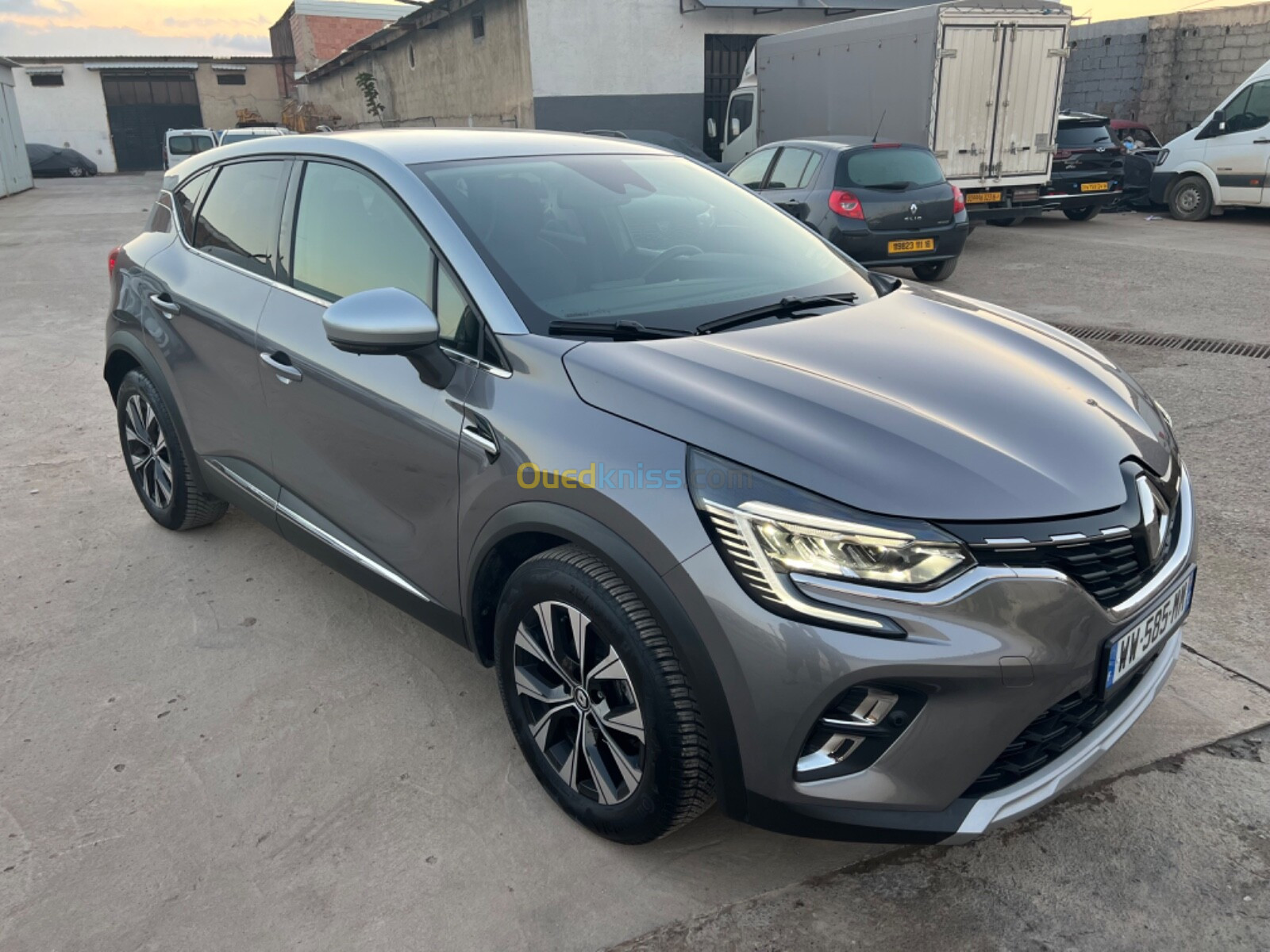 Renault Captur 2023 Techno