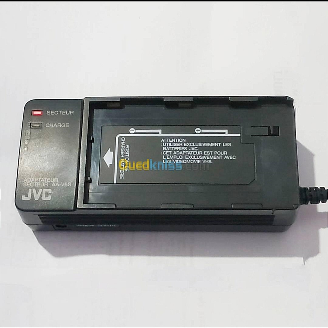 Chargeur Batterie 9.6V - JVC AA-V6S