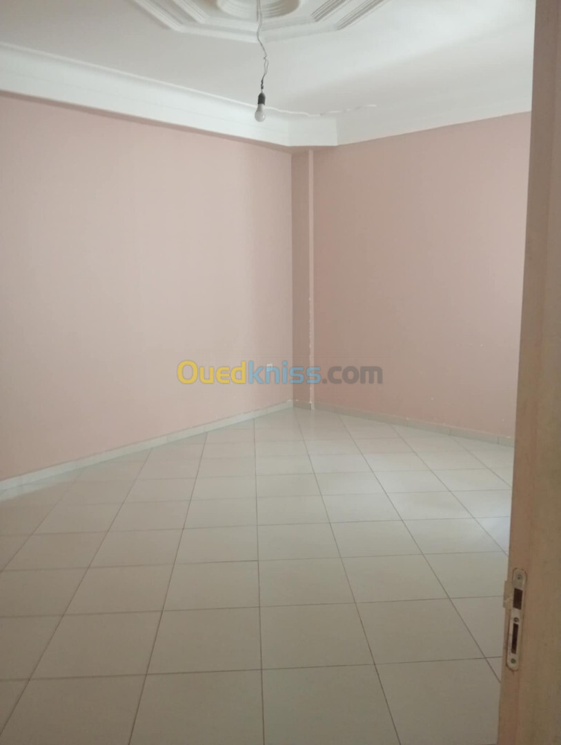 Location Appartement F2 Blida Beni tamou