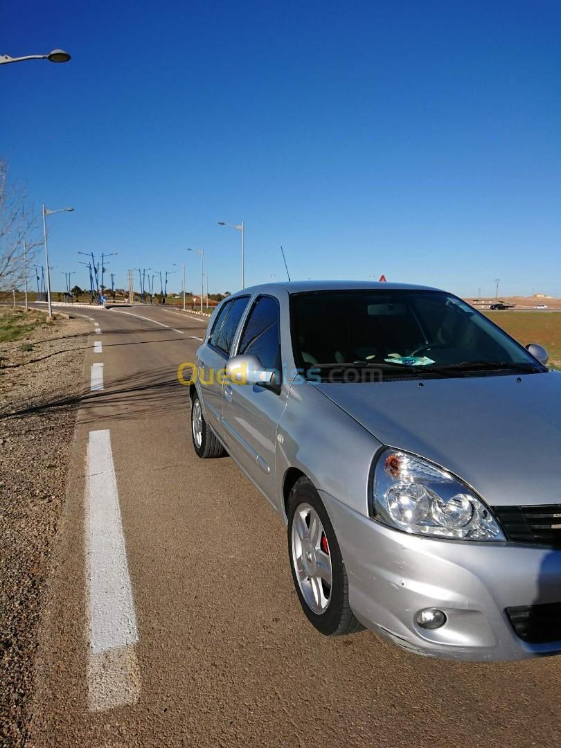 Renault Clio Campus 2012 Extreme