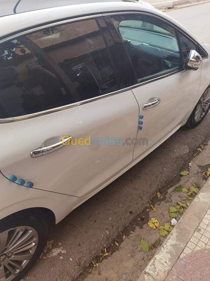 Peugeot 208 2018 Allure Facelift