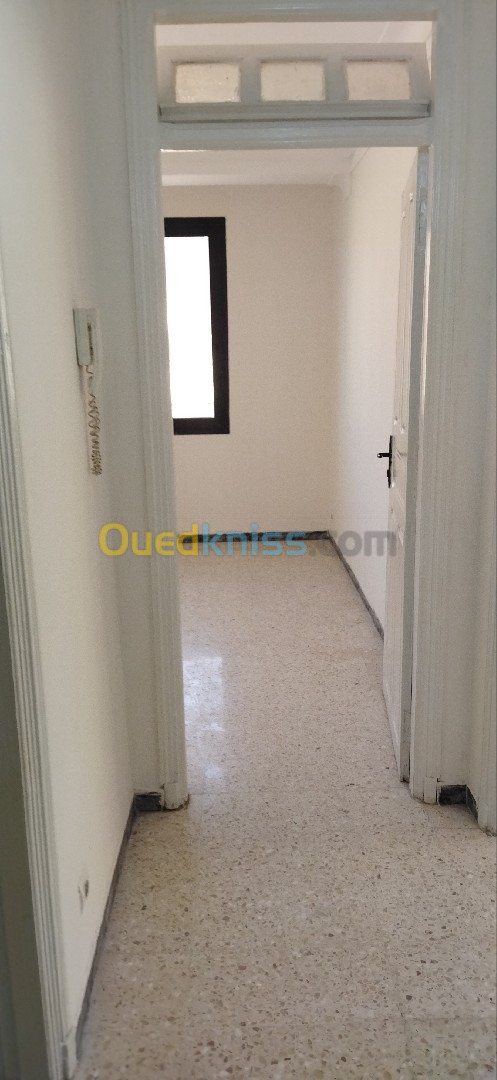 Location Niveau De Villa F3 Alger Staoueli