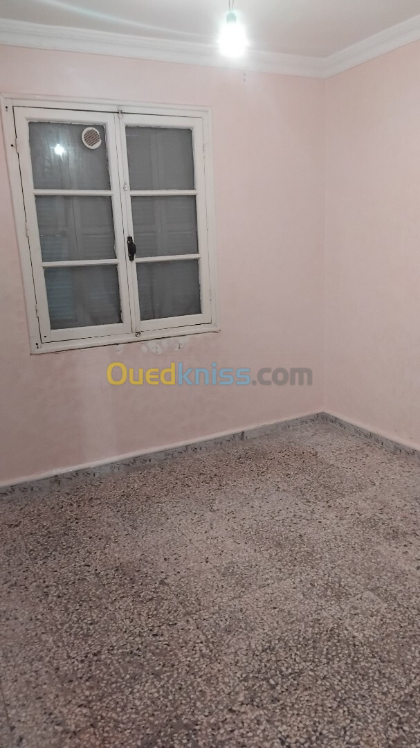 Location Appartement F3 Médéa Medea