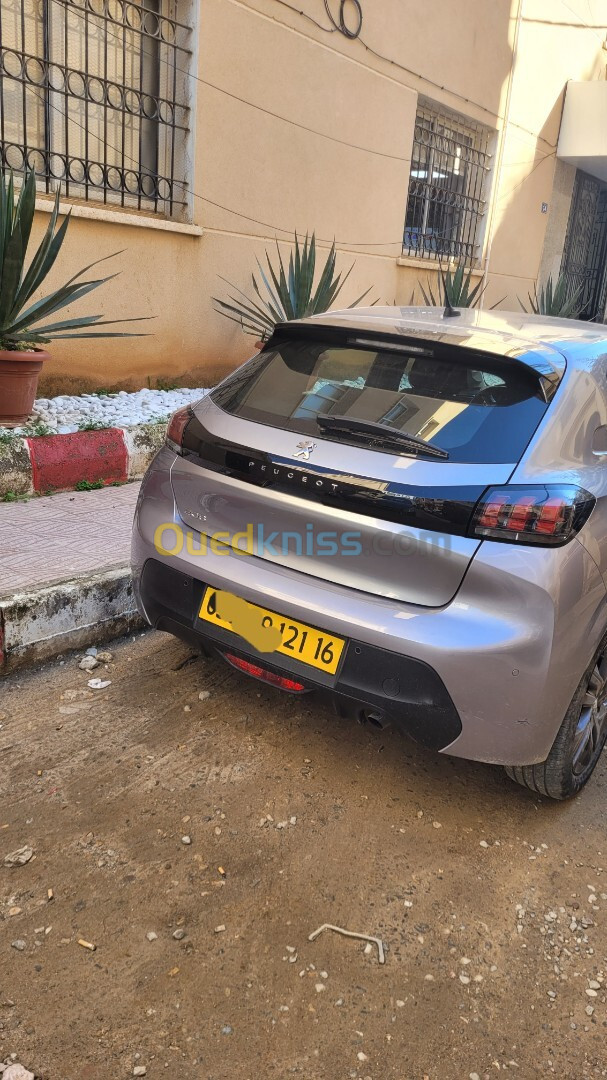 Peugeot 208 2021 Active