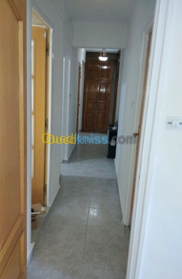 Location Appartement F3 Alger Kouba