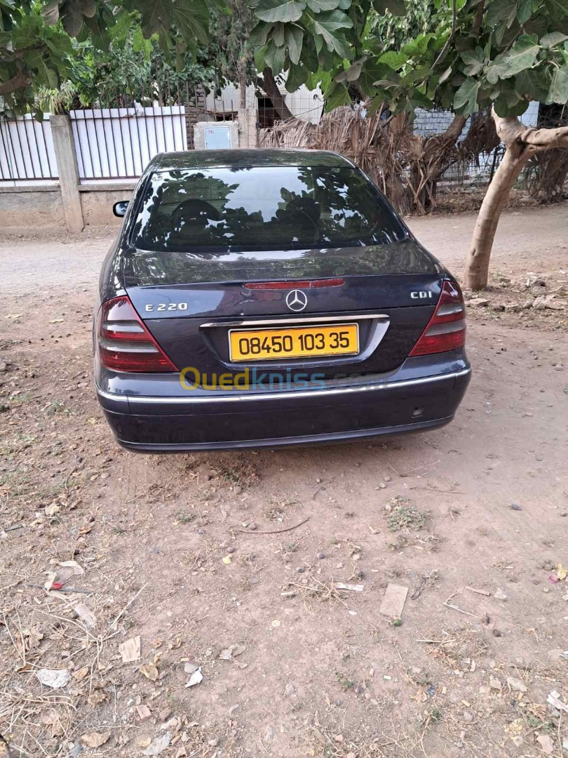 Mercedes Classe E 2003 E 220