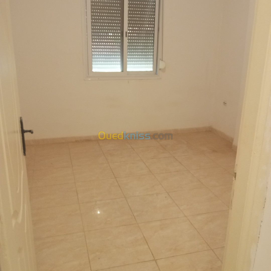 Location Appartement F2 Tizi ouzou Boghni