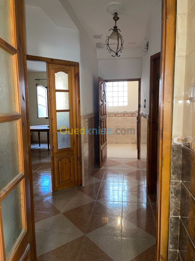 Location Niveau De Villa F3 Alger Bordj el bahri