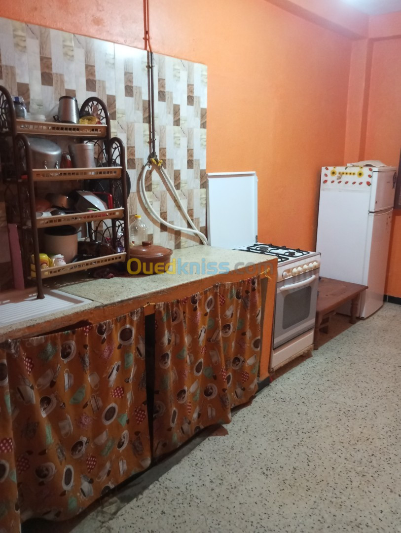 Location vacances Appartement F2 Jijel Jijel