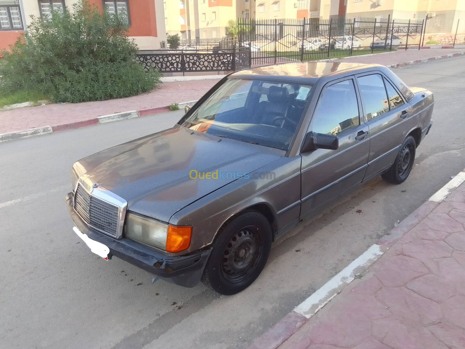 Mercedes Classe E 1988 E190