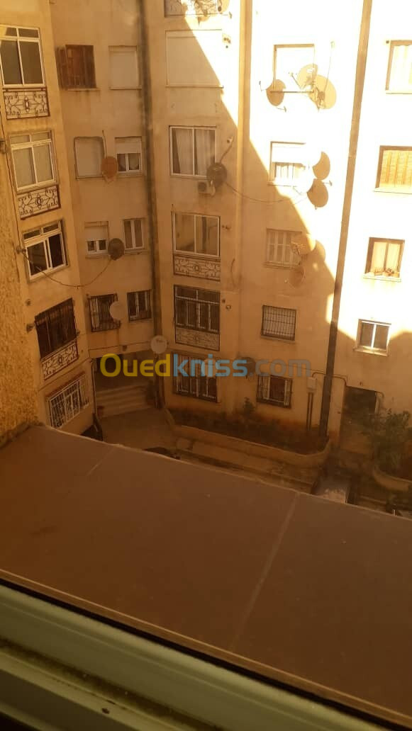 Location Appartement F3 Alger Birkhadem