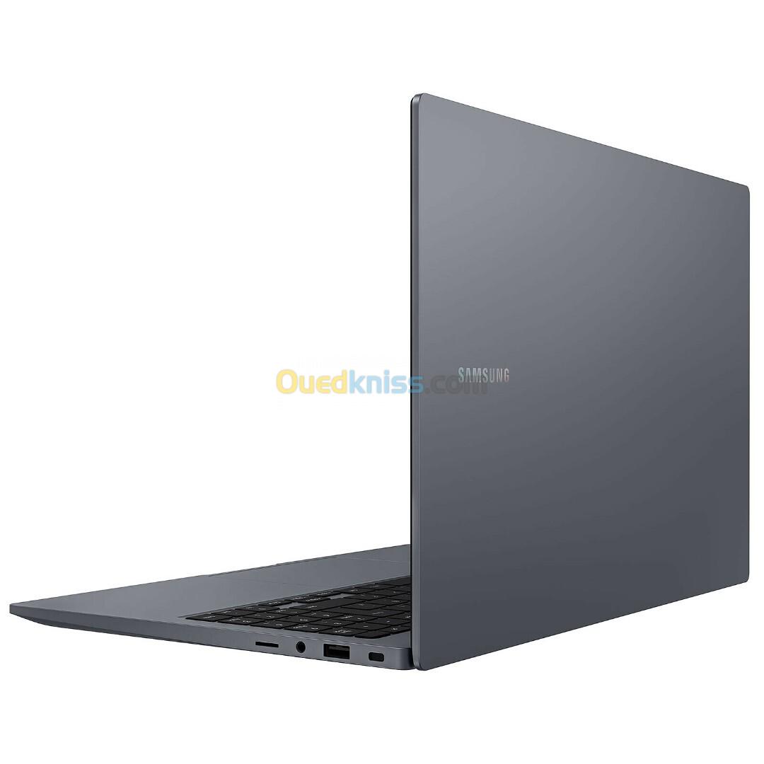 SAMSUNG GalaxyBook 4 15" ( NP750XGJ-KG2ES), Intel Core i5-1335U, 16GB, 512GB SSD, intel iRis Xe