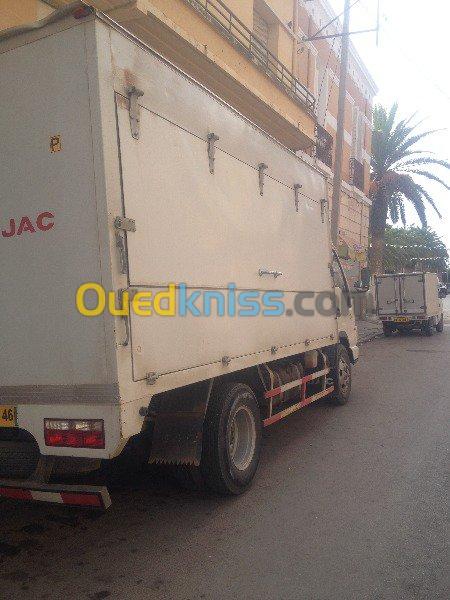 Location de camion JAC 1040