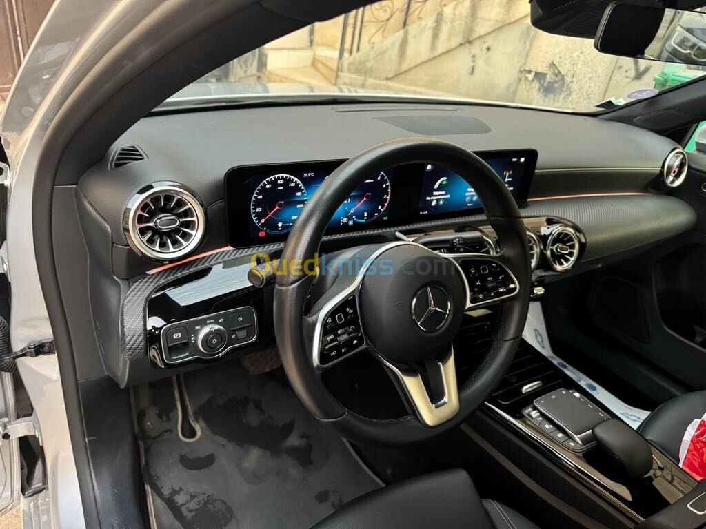 Mercedes Classe A 2022 180  Nuit